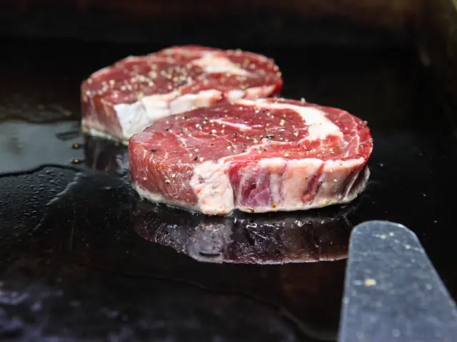 How To Make Hibachi At Home: Restaurant-Style Japanese Grilling Made Easy (2026)
